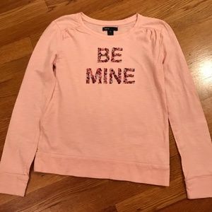 GAP size Large Be Mine Shirt ❤️